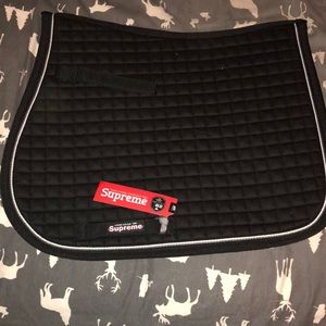 Supreme English saddle pad